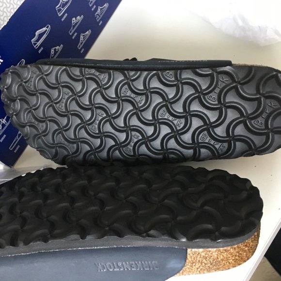 Florida Nubuck Leather Midnight - Picture 5 of 5